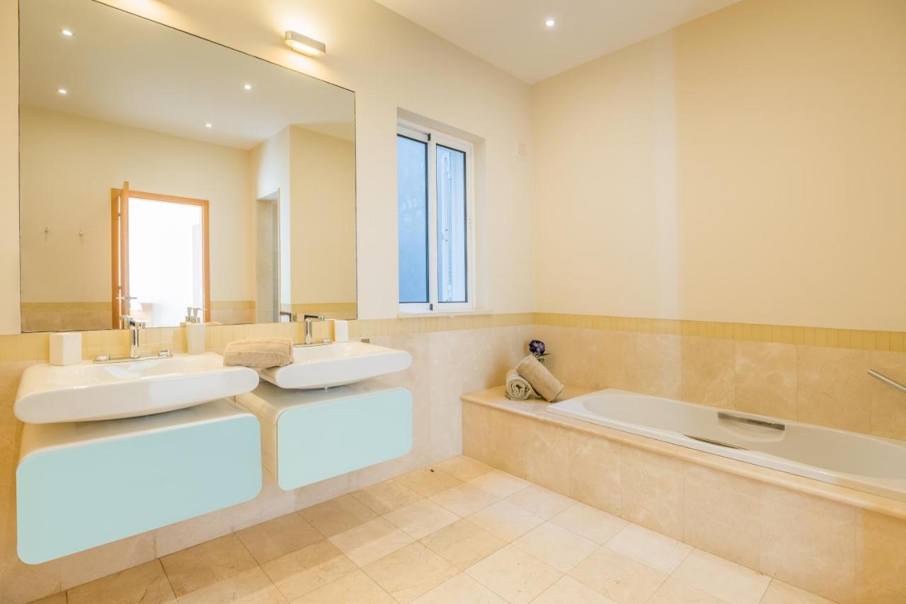 Villa La Terrasse Palheiro Village With Private Pool By Hr Madeira Funchal  Exterior photo